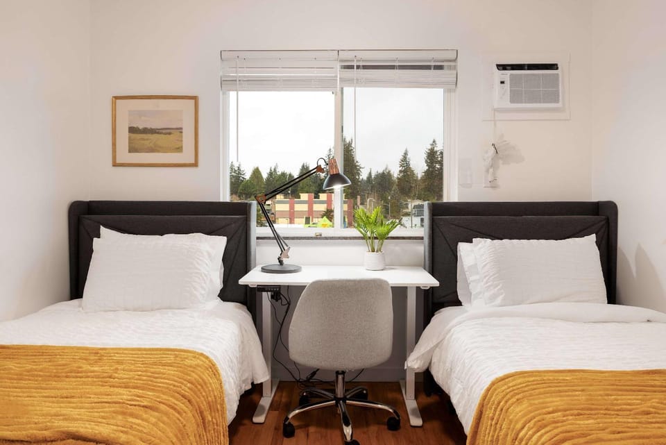 2BR Seattle Cozy Stay AC Near UW & Transit House in Lake City
