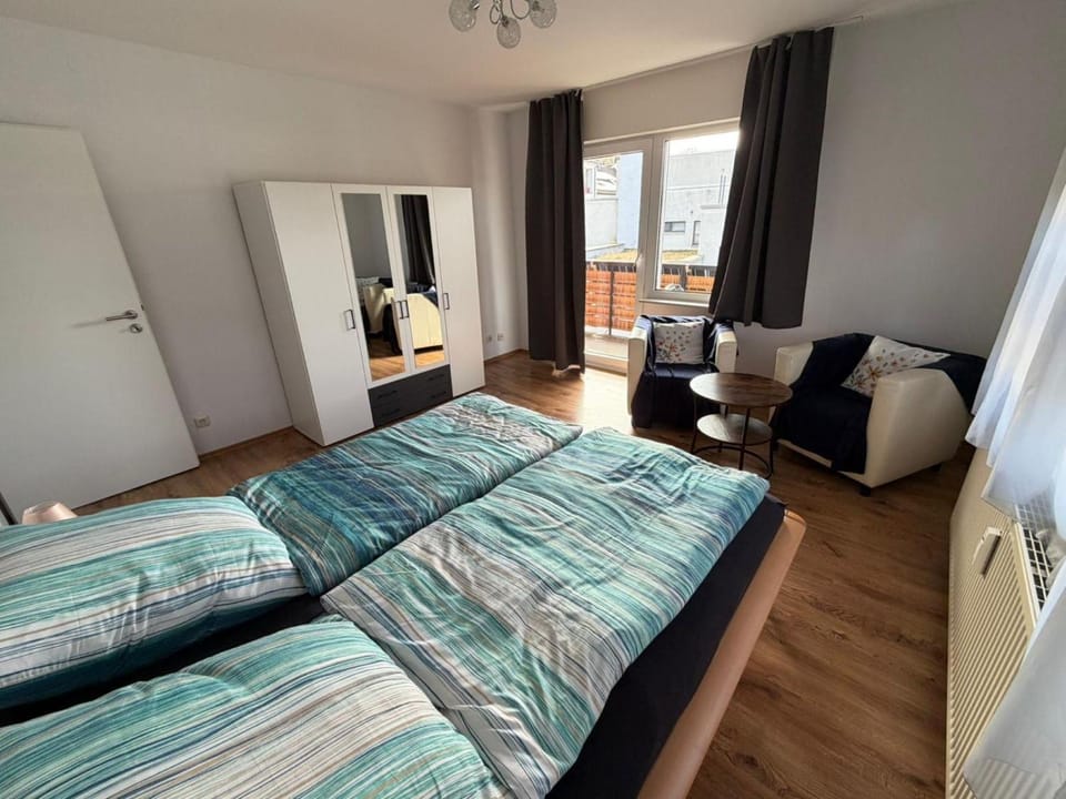 Bed, Bedroom, wardrobe