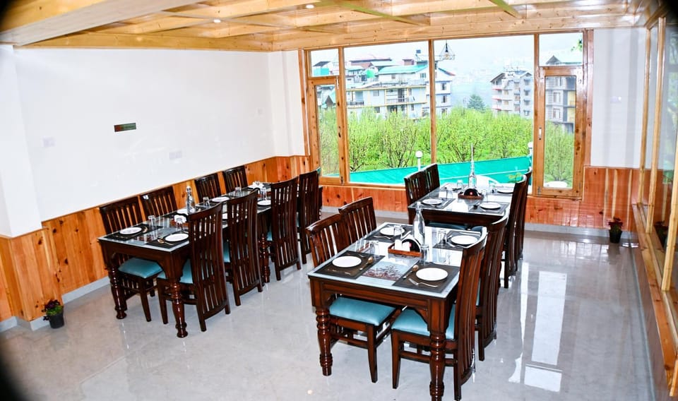 Restaurant/places to eat