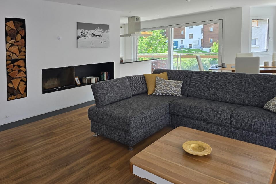 Balcony/Terrace, Balcony/Terrace, Kitchen or kitchenette, Living room, Seating area, Dining area, Food, Food, fireplace, fireplace, stove, stove, kitchen, kitchen