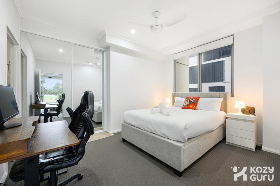 KozyGuru | Wolli Creek | Stylish Urban Retreat Apartment in Sydney