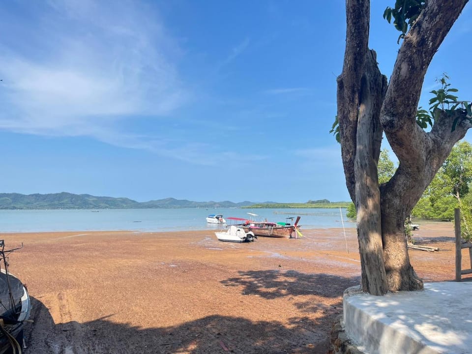 Rimlay Bay View 2 Apartment in Krabi Changwat