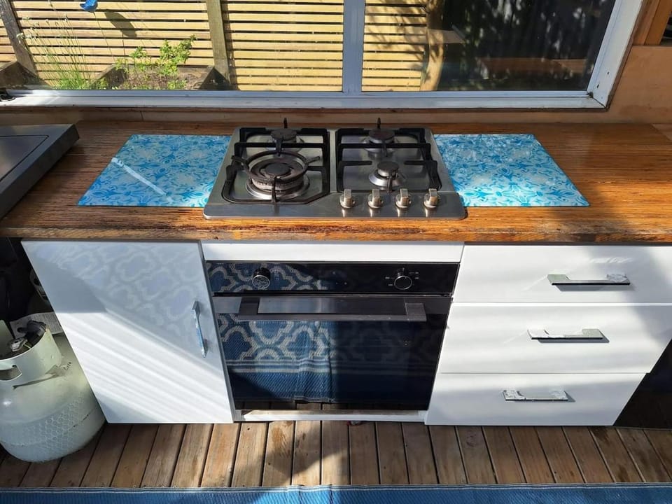 Beach Pad House in Whangamatā