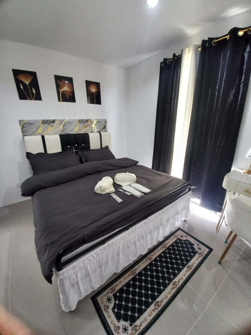 A&M Staycation Bed and Breakfast in Central Visayas