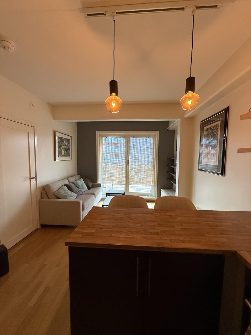 Bed, Living room, Seating area