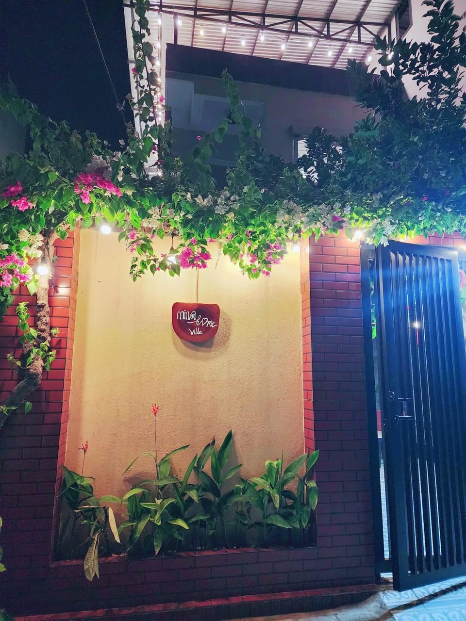 Mina Home Vacation rental in Hoa Hai