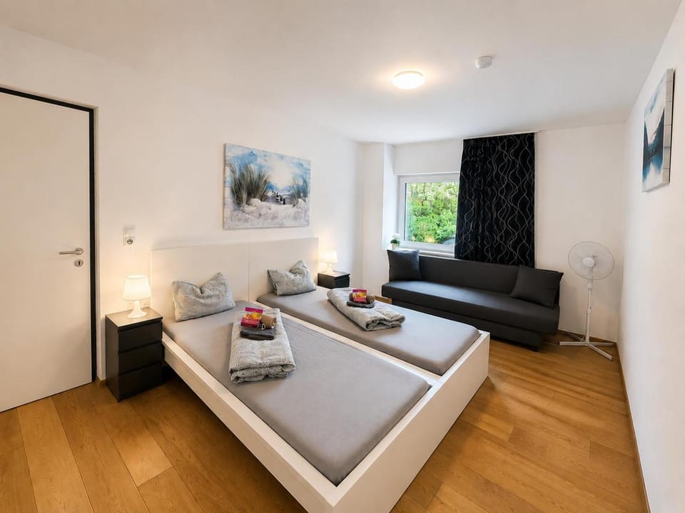 Aldrans Apartment with 3 bedrooms Apartment in Innsbruck