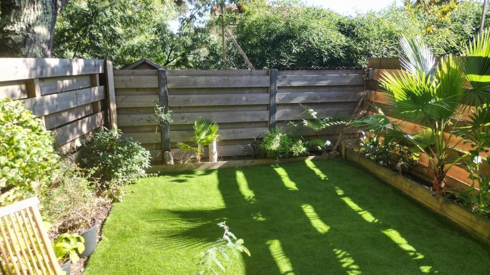 Garden, Balcony/Terrace