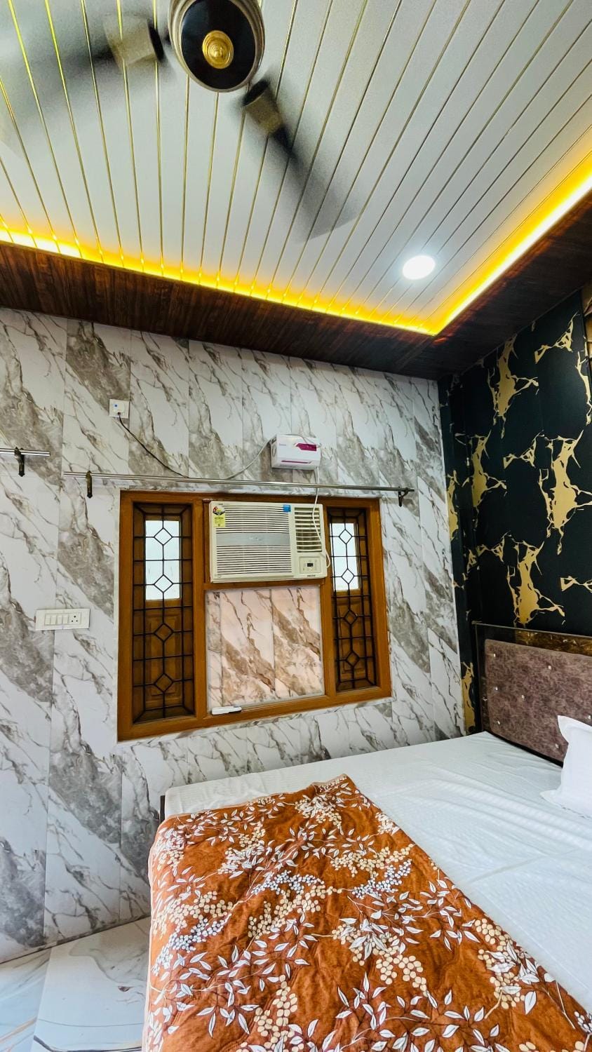 Divyaraj Home Stay Vacation rental in Varanasi
