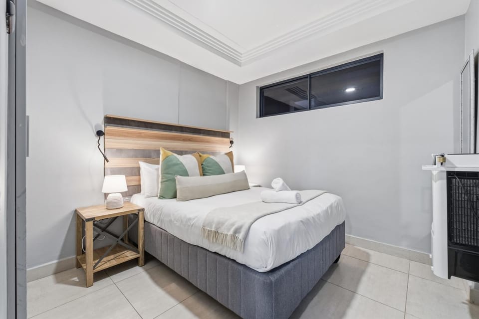 Stylish 2BR at The Onyx Rooftop Pool & Braai Apartment in Umhlanga