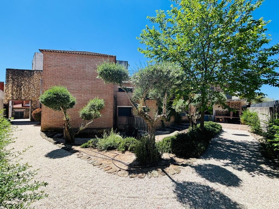 Villa Martin Gil- Casa Rural Villa in Castile-La Mancha