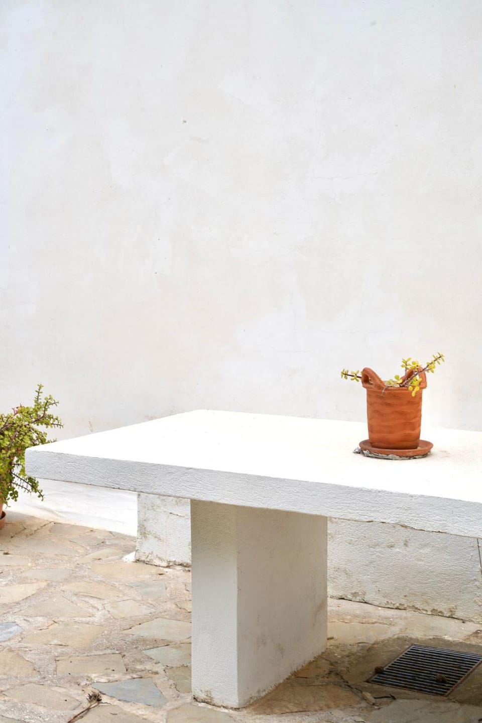 Day, Seating area