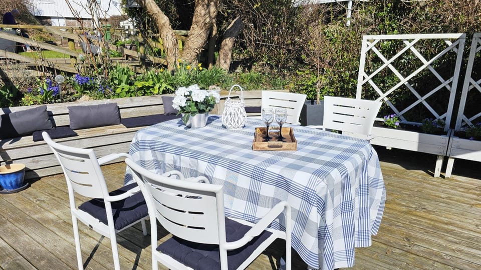 Patio, Garden, Garden view