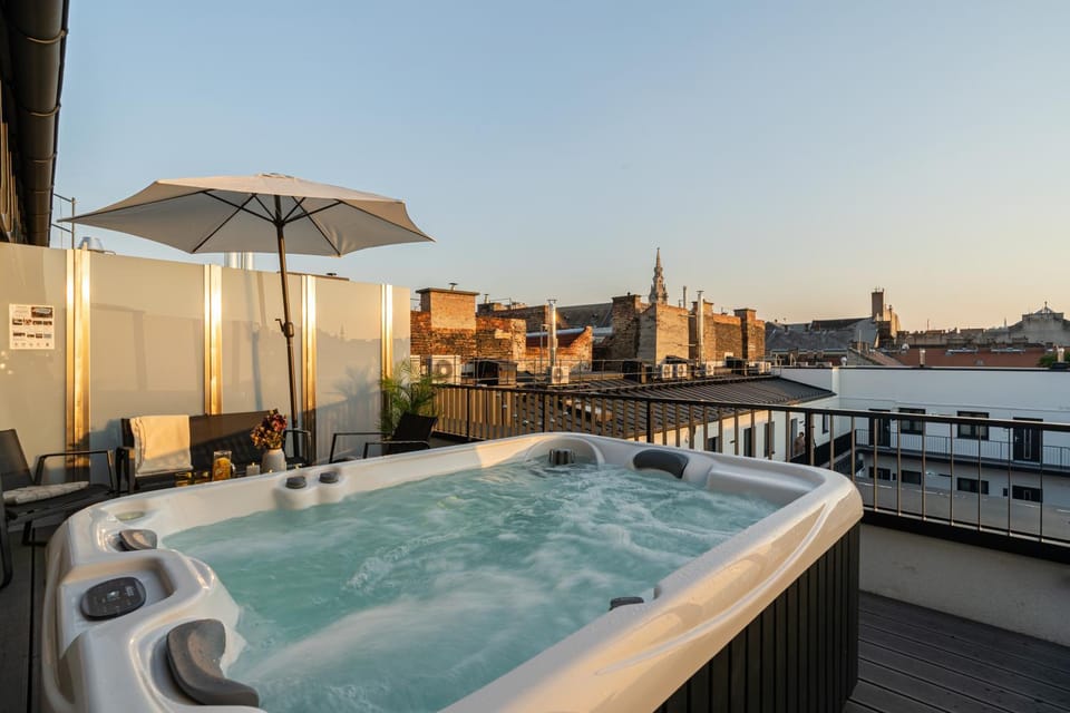 Day, Hot Tub, View (from property/room), Balcony/Terrace