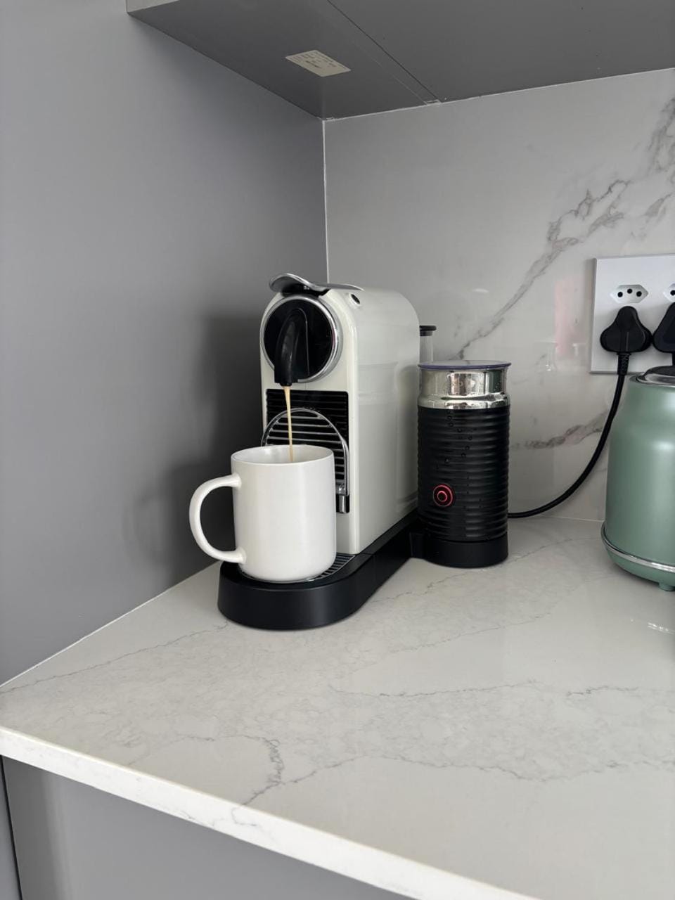 Coffee/tea facilities, Kitchen or kitchenette