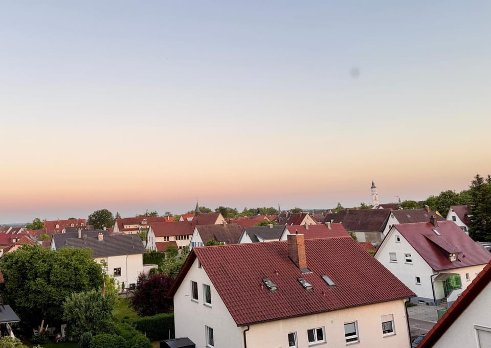 Property building, Day, Natural landscape, City view, Sunset