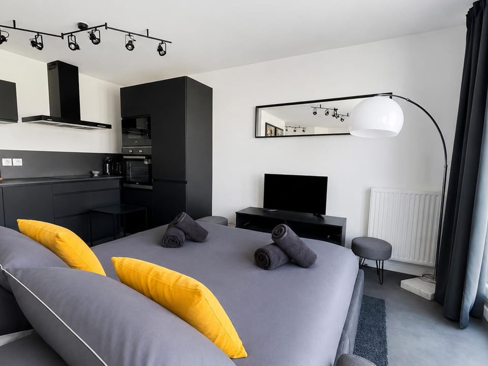 T2 moderne et lumineux, terrasse, parking privé Apartment in Arradon
