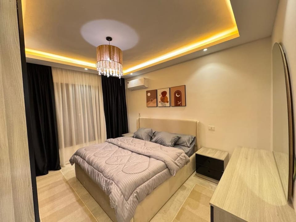 Cozy Fully Equipped Apartment Prime Location Apartment in New Cairo City