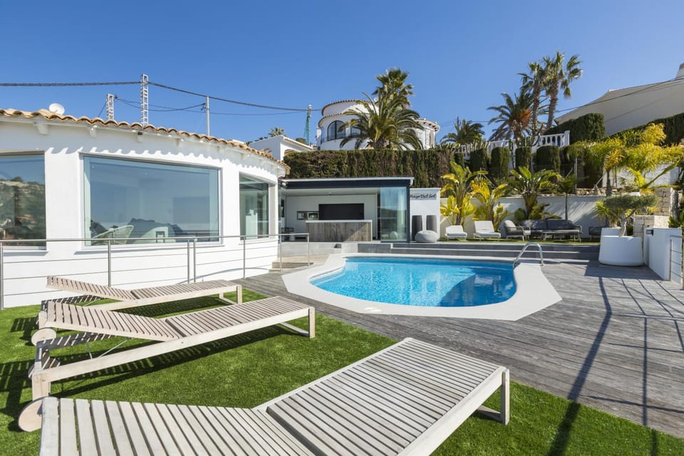 Day, Garden view, Pool view, Swimming pool, sunbed