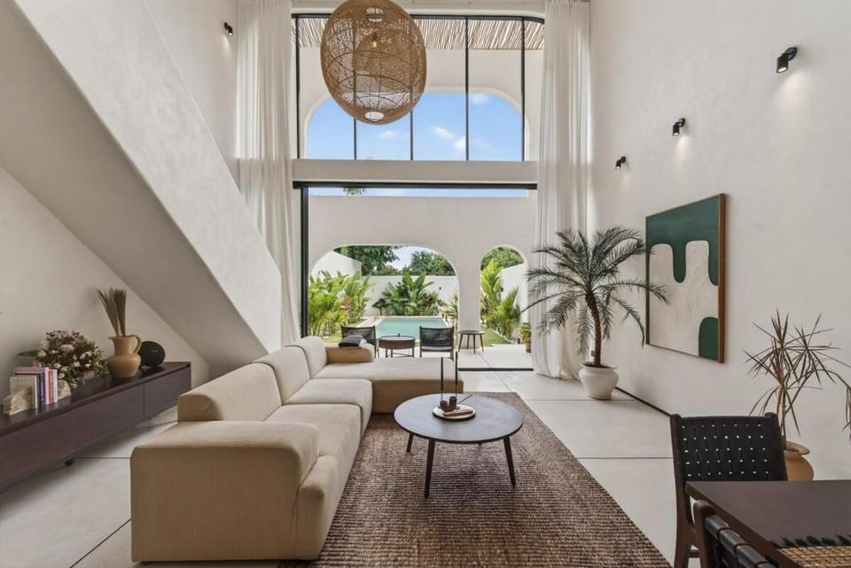 Villa Lou - Modern Villa with Garden and Pool Villa in Bali