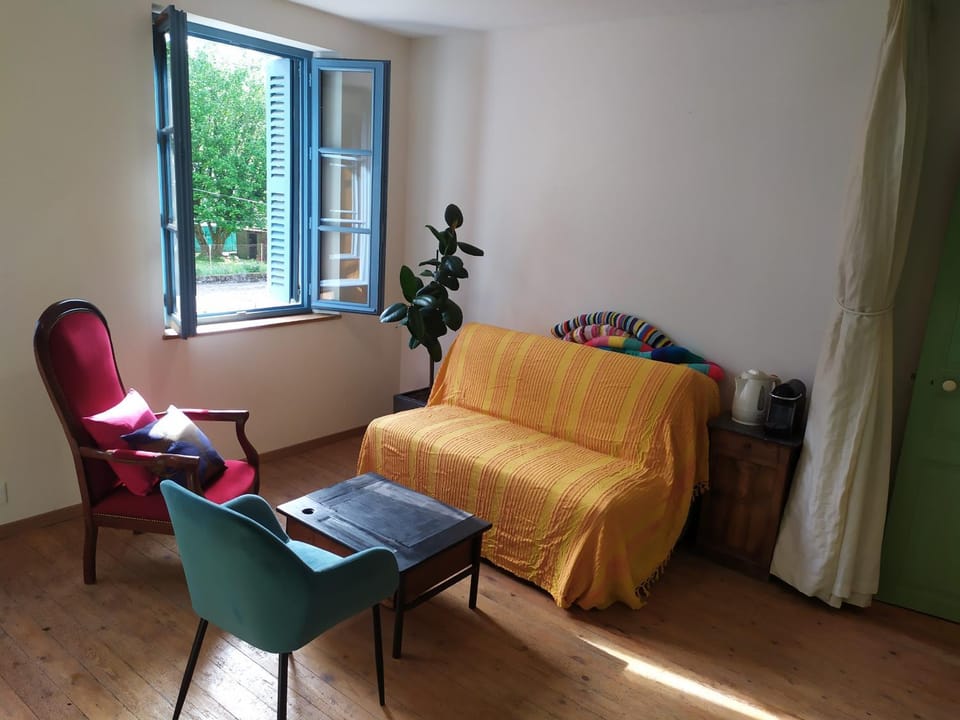 Une maison tourangelle au calme House in Centre-Val de Loire