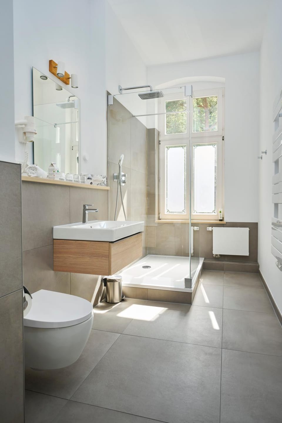 Shower, Bathroom