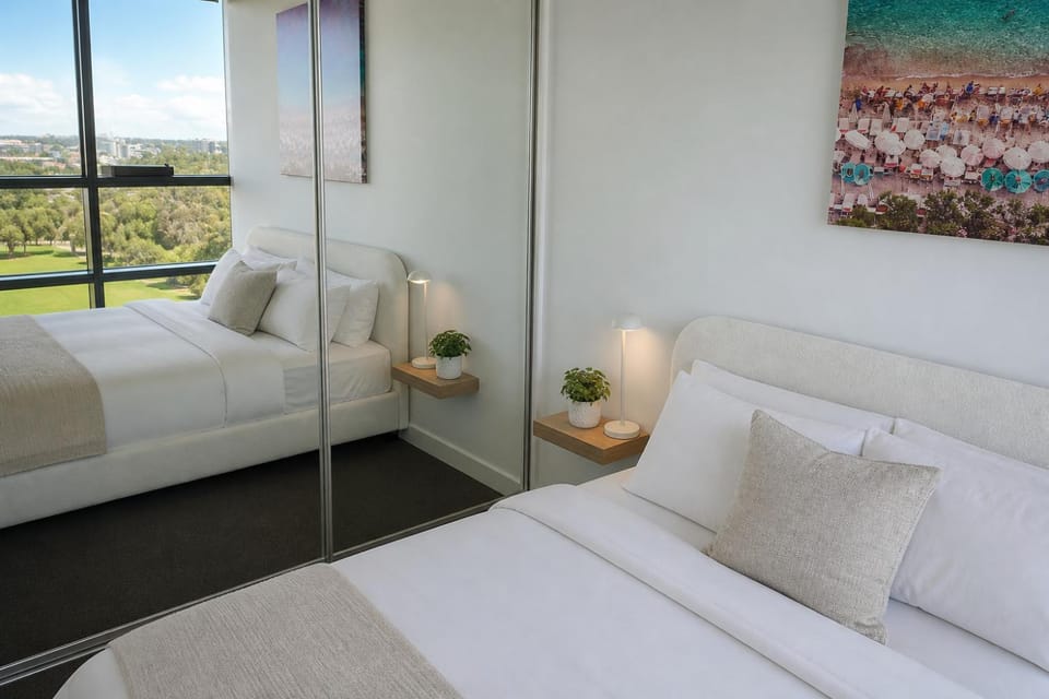 Sydney Olympic Park Core Area High-Rise - 3 Bedrooms Free Parking No Parties Apartment in Sydney