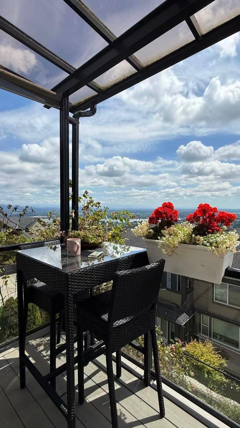 Patio, Day, Natural landscape, View (from property/room), Balcony/Terrace