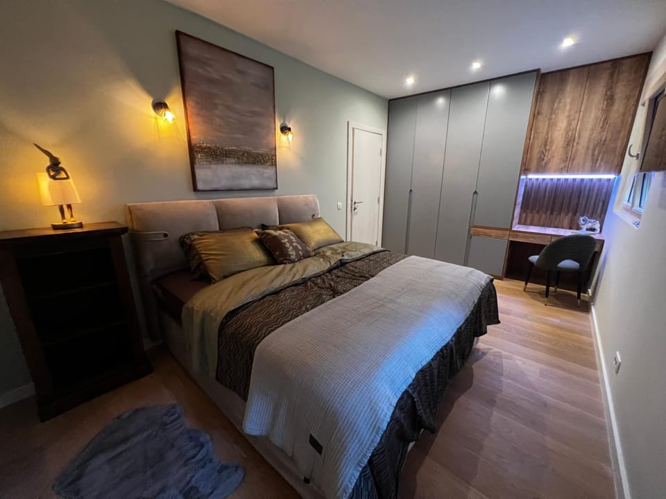 Alice in Wonderland Apartment in Kotor Municipality