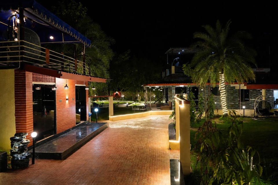 Property building, Night