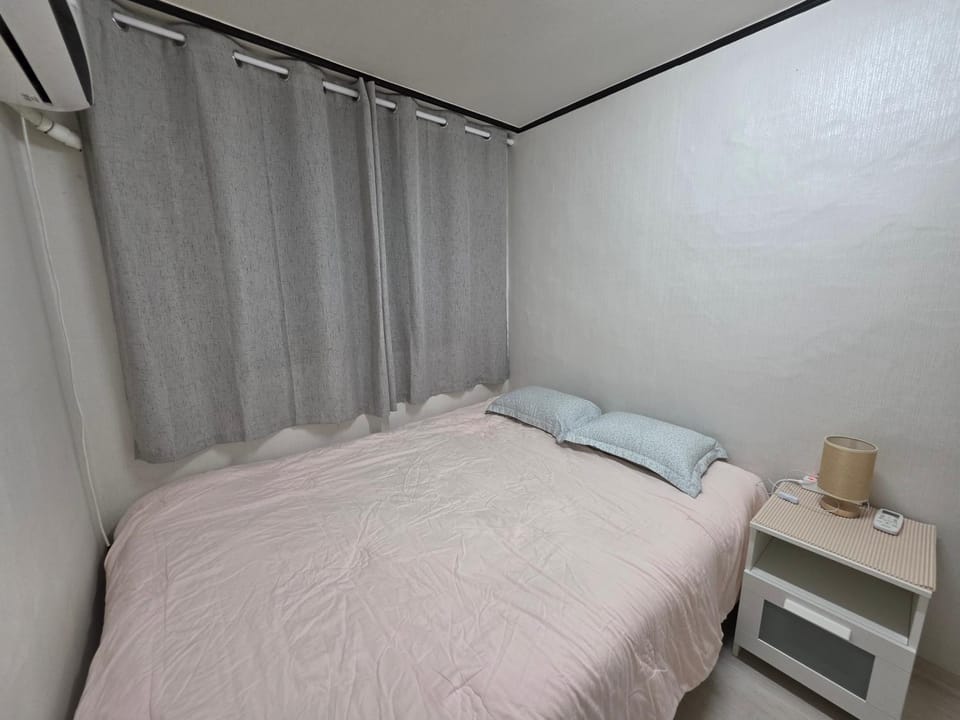 서울역도보5분2룸6인가능캐리어무료보관홍대명동 최고입지4 Villa in Seoul