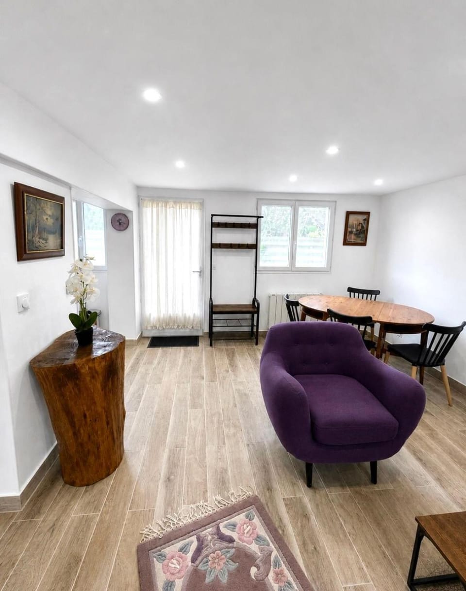 Romantic nature & comfort break - fully equipped Apartment in Normandy