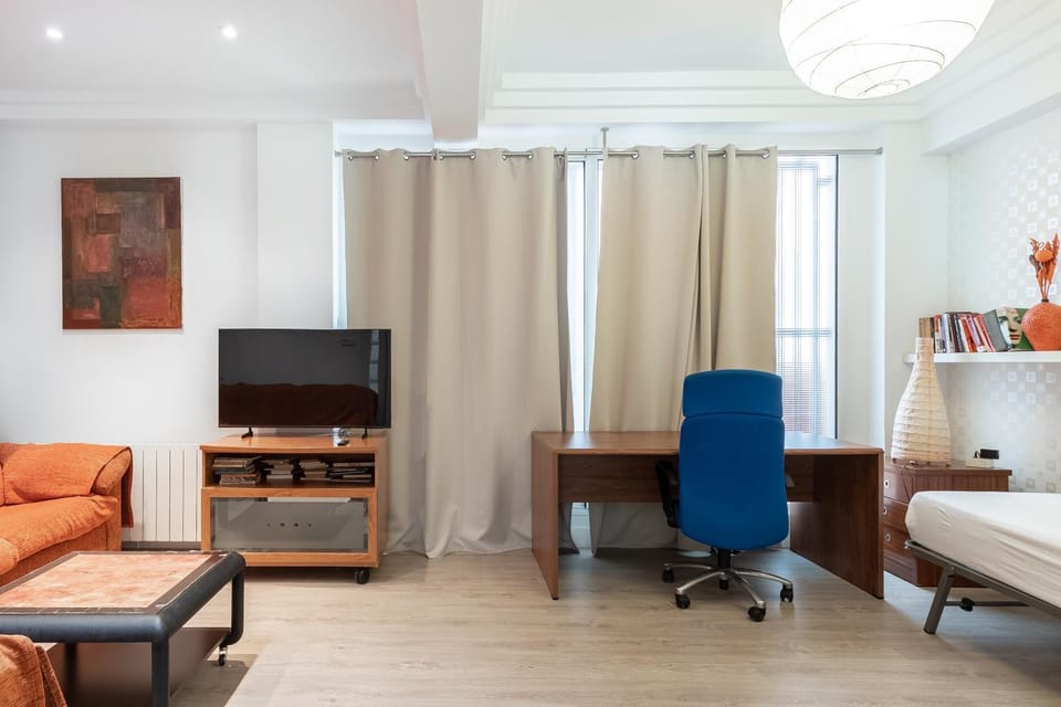 Living room, Lounge or bar, Seating area