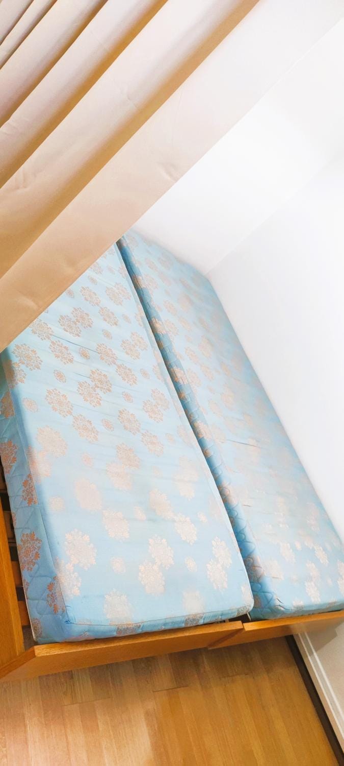 bunk bed