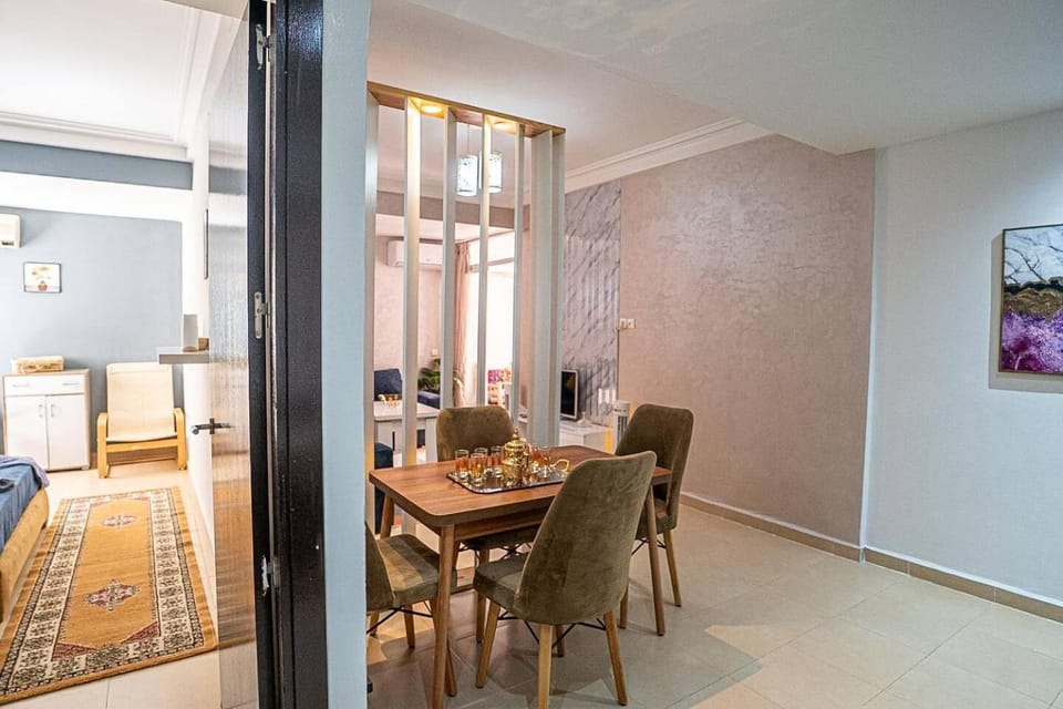 Majorelle Cozy Nest, Balcony & Secure Residence Apartment in Marrakesh