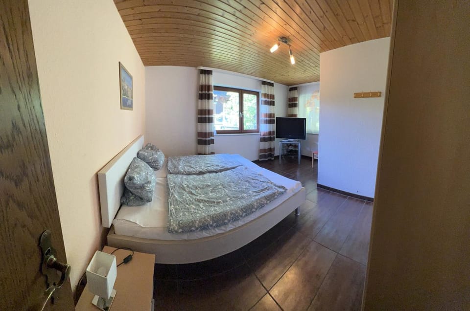 Property building, Living room, Bedroom