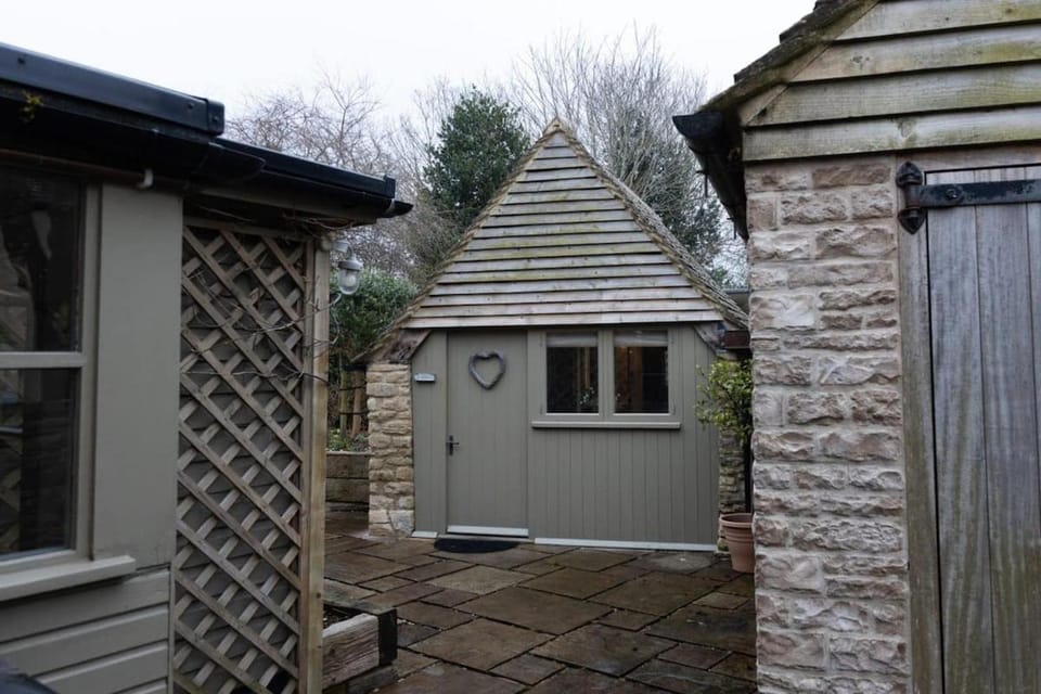 The Nook House in Cotswold District
