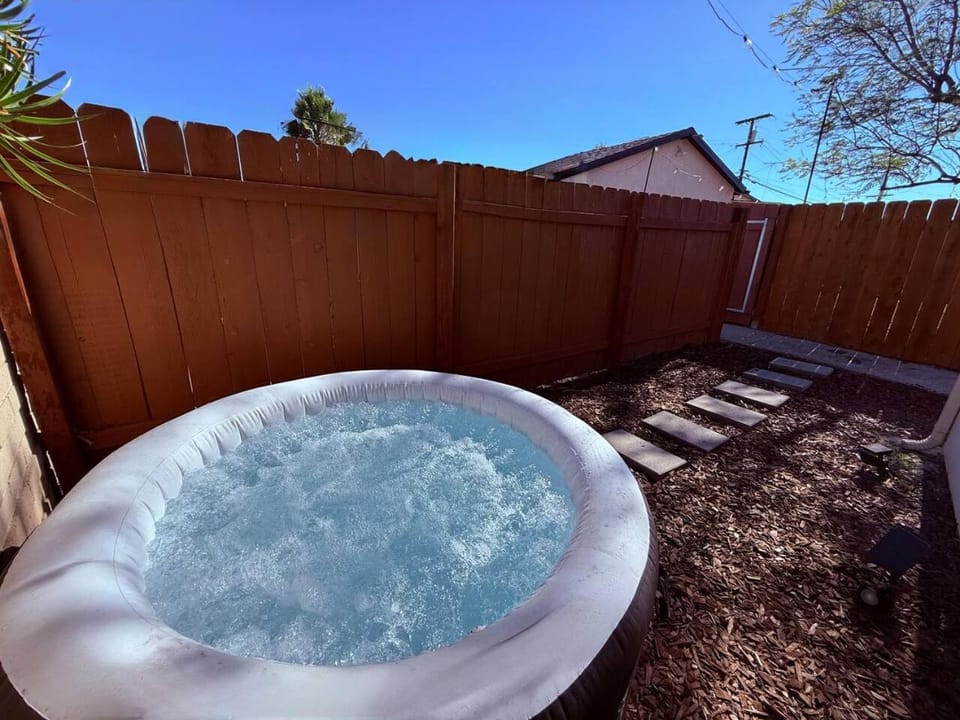 Private Casita • No Extra Fees • Spa • Beach • AC House in La Mesa