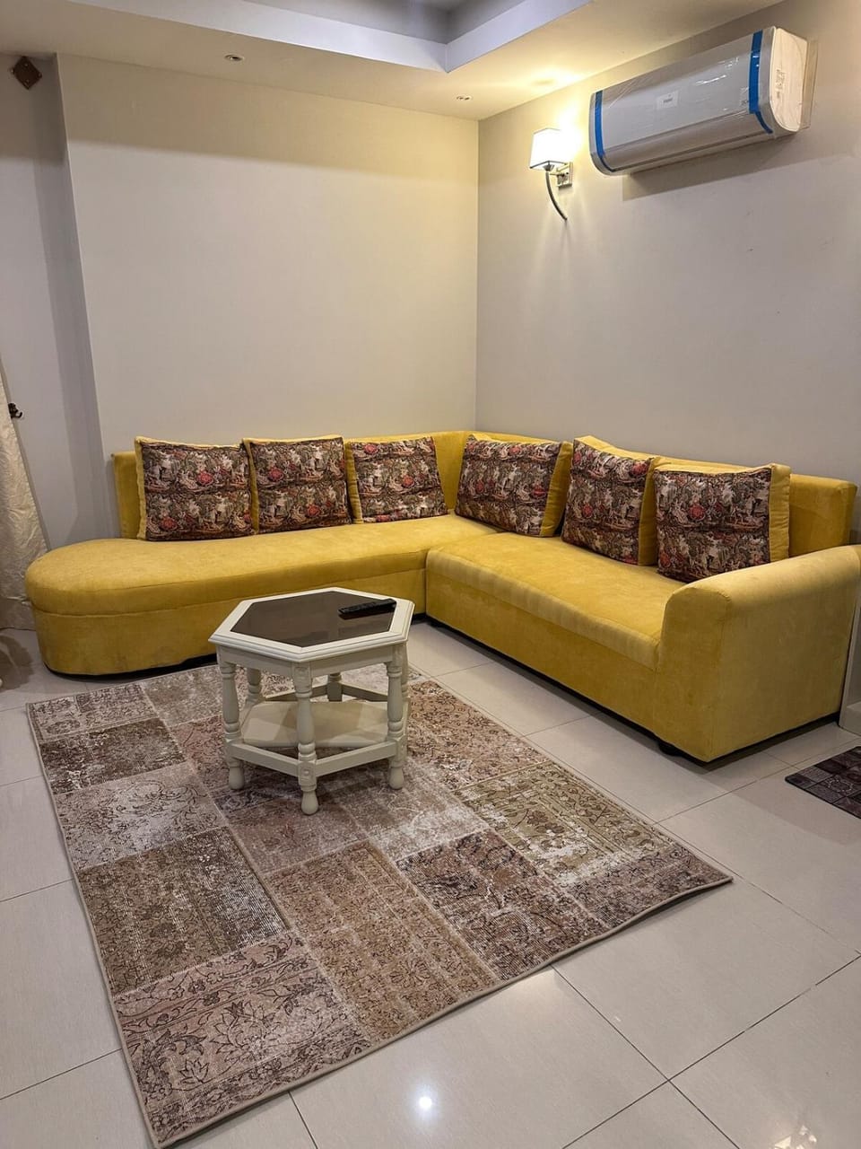 Chic 1 Bedroom Flat in the heart of Islamabad Apartment in Islamabad Capital Territory