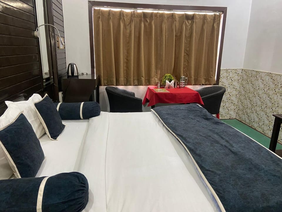 Le-Leisure Hotel Hotel in Uttar Pradesh