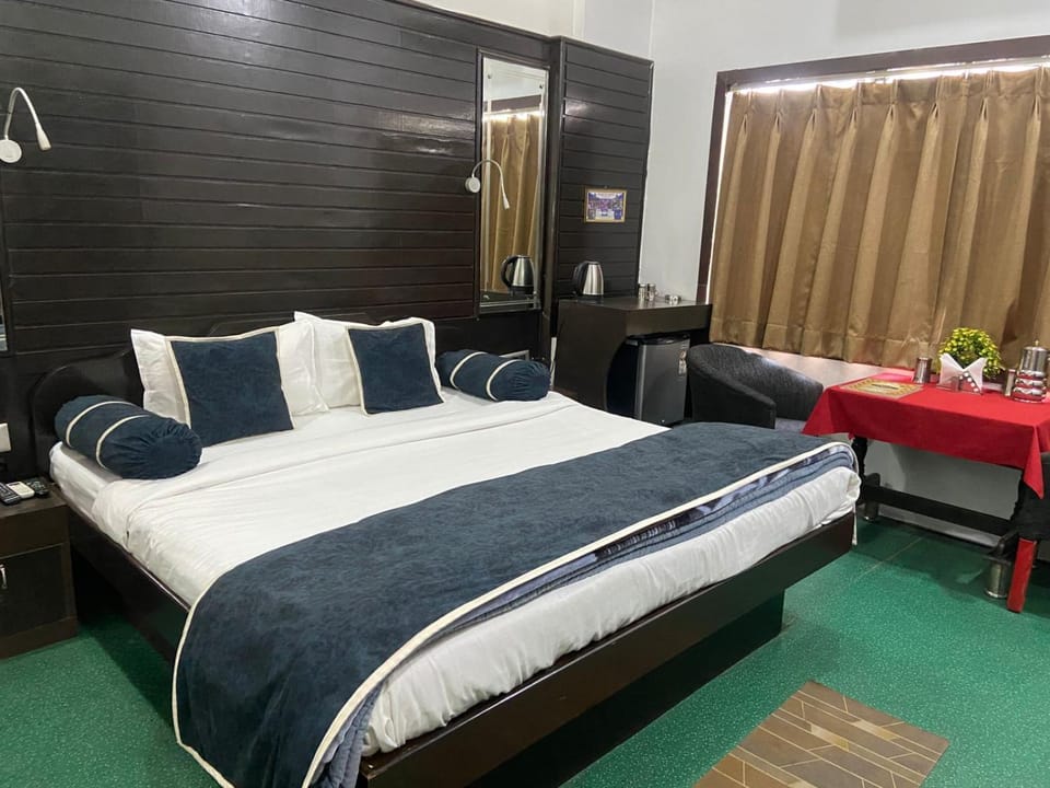 Le-Leisure Hotel Hotel in Uttar Pradesh