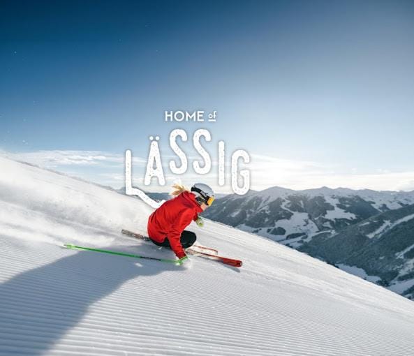 Winter, Skiing
