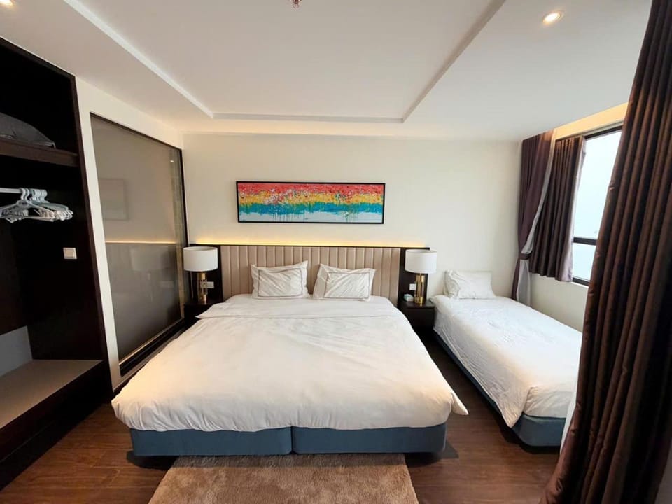 Sapphire Hạ Long Luxury Studio Apartment in Laos
