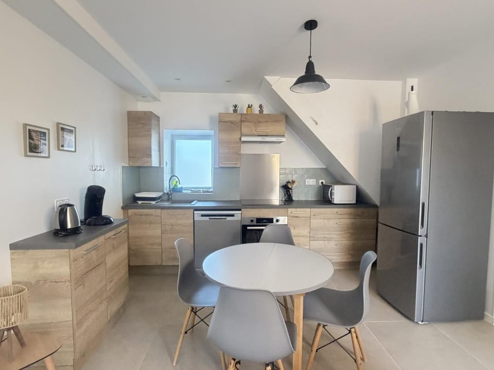 Dining area, Meals, Meals, dishwasher, kitchen