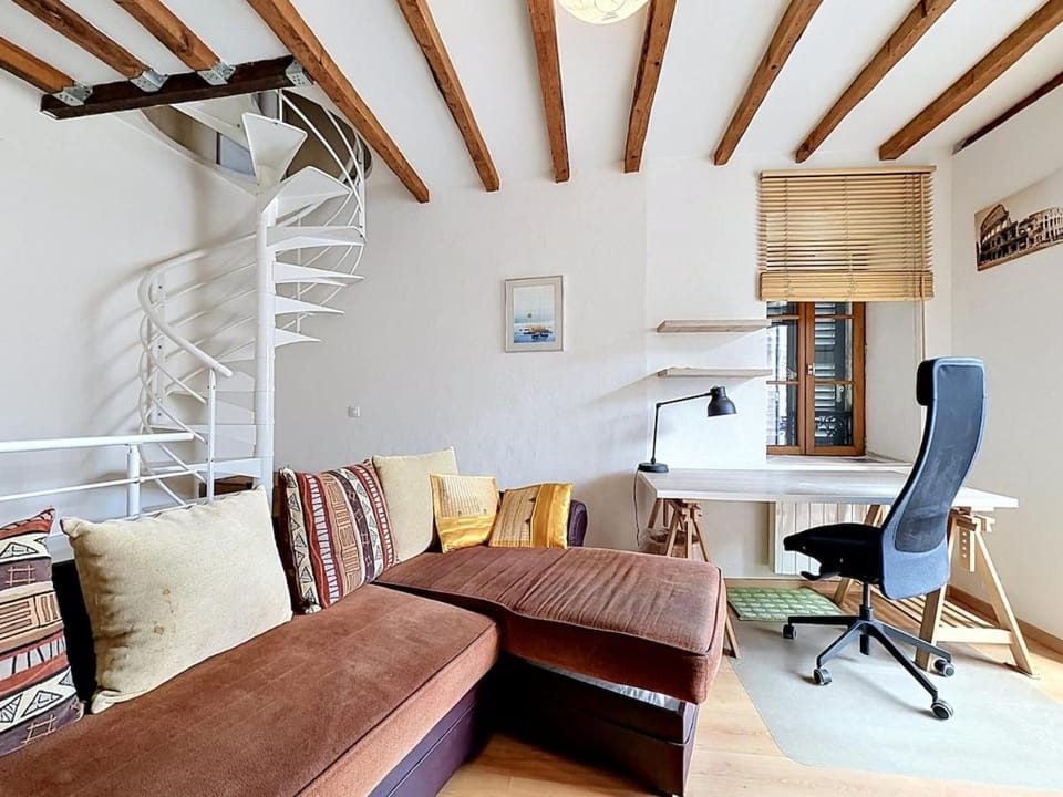Maison de bourg - Charmante & Authentique , PLAUZAT Apartment in Auvergne-Rhône-Alpes