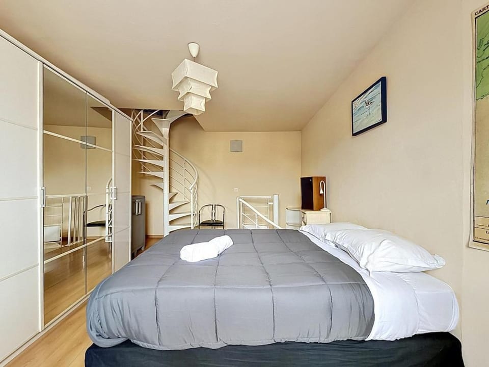 Maison de bourg - Charmante & Authentique , PLAUZAT Apartment in Auvergne-Rhône-Alpes