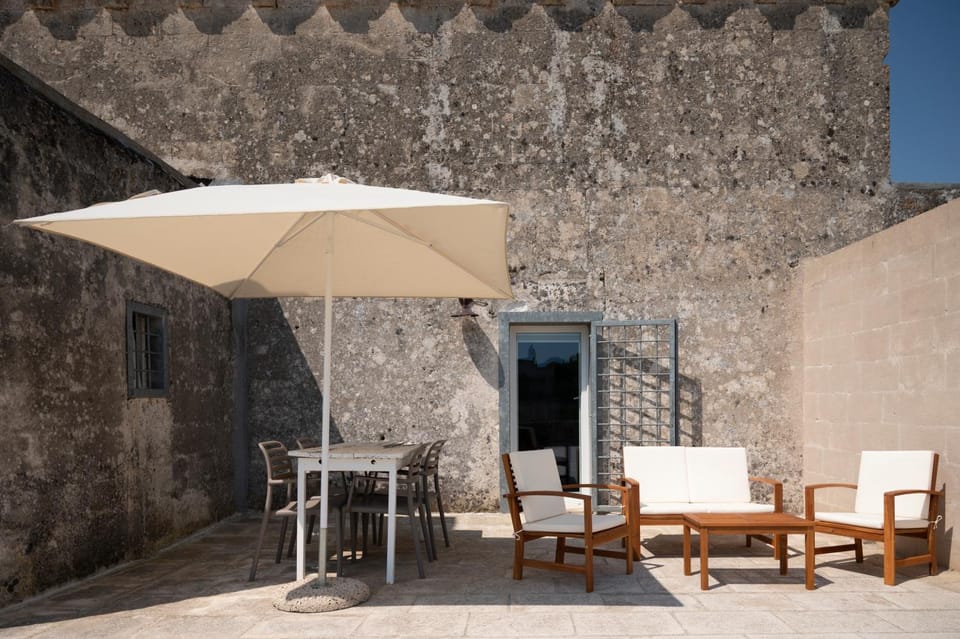 Balcony/Terrace, Dining area, sunbed