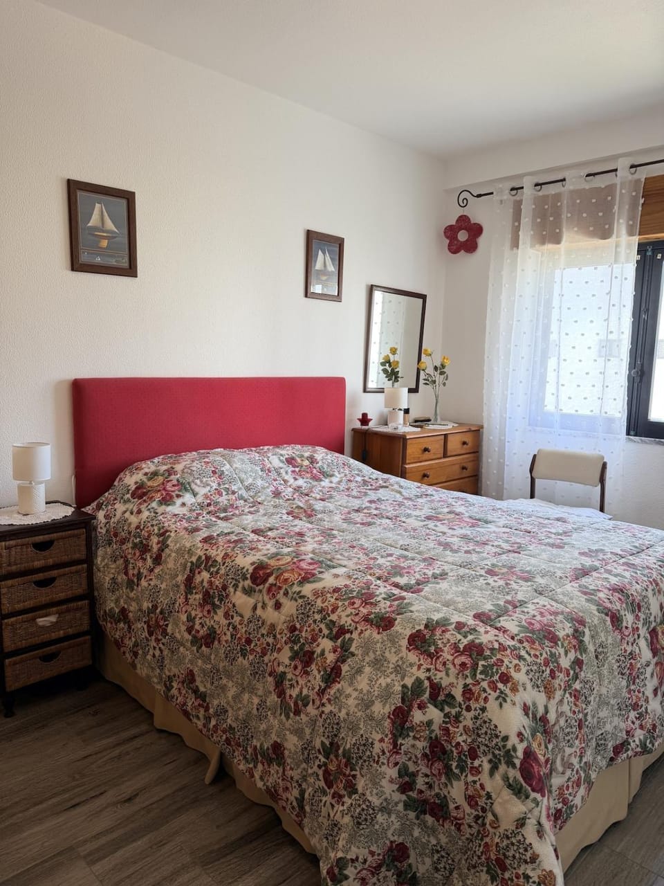 Refúgio tranquilo na Praia de Santa Cruz T2 Apartment in Lisbon District