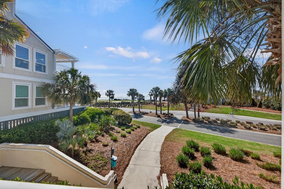 2925 Atrium Villa House in Seabrook Island