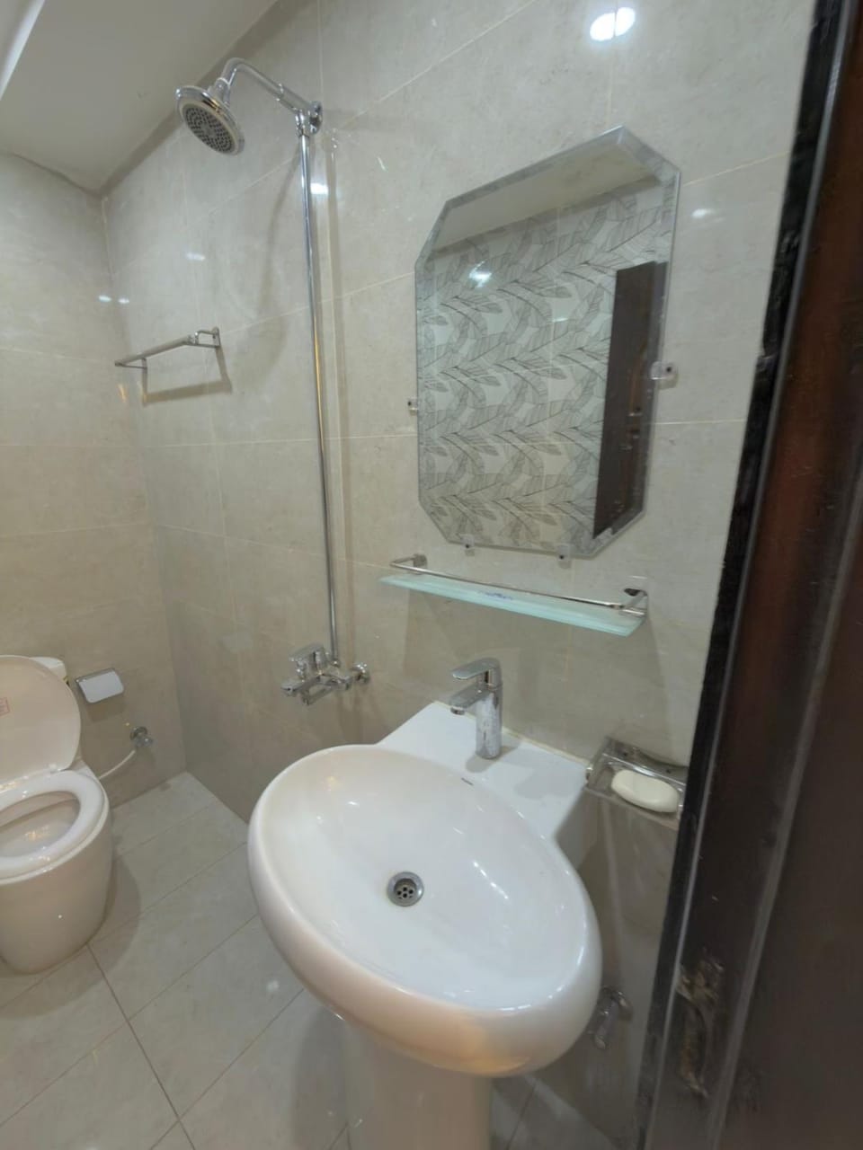 RTC Apartment for families only Apartment in Lahore